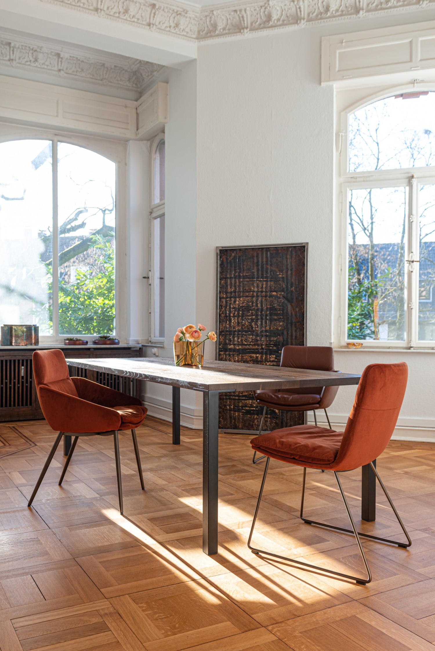 Faye chairs without armrests KFF at Ferrro_line table ASCO in old building