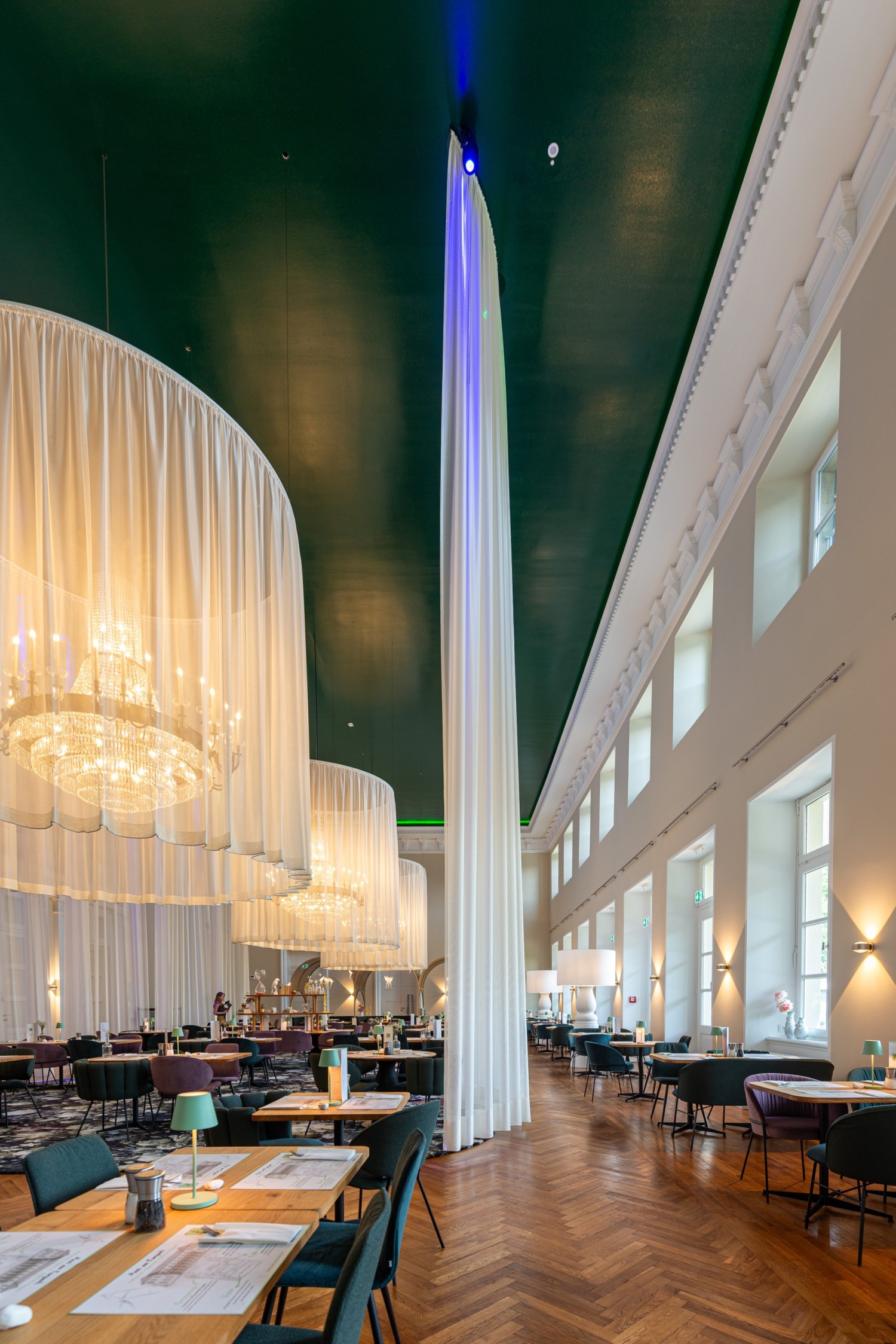 Alvaro, Lunar Light, Maverick etc. KFF-ASCO